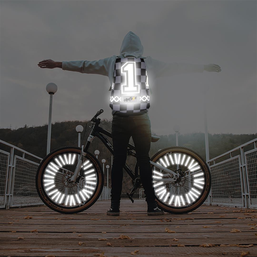 Chess One - Cover - Größe M