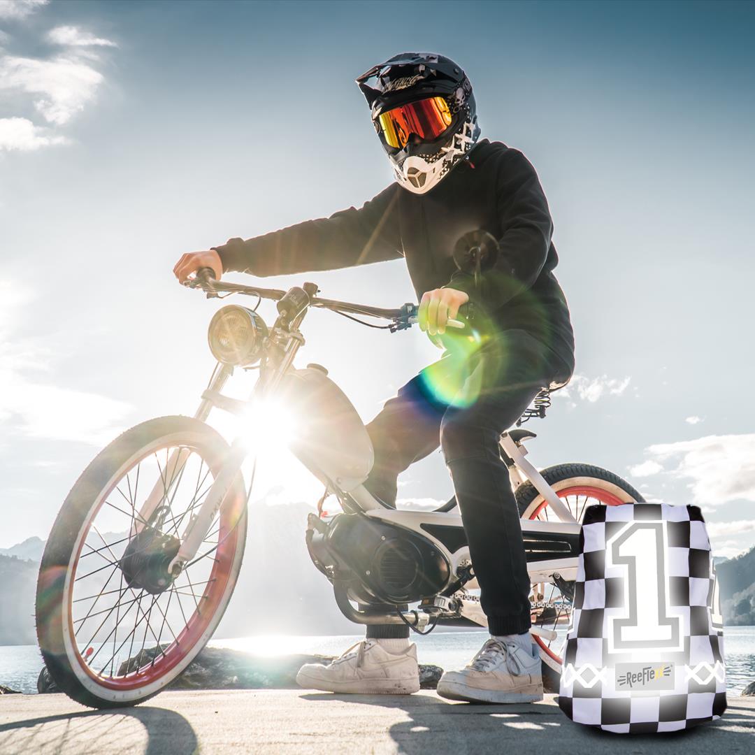 Chess One - Cover - Größe M